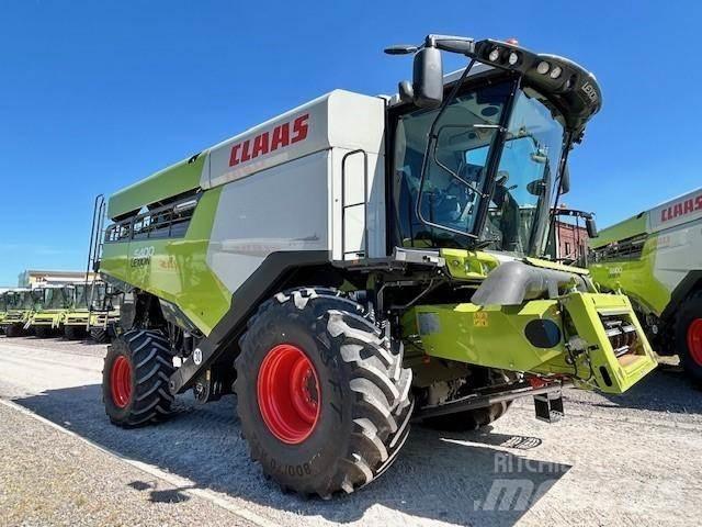 CLAAS LEXION 5400 Teraviljakombainid