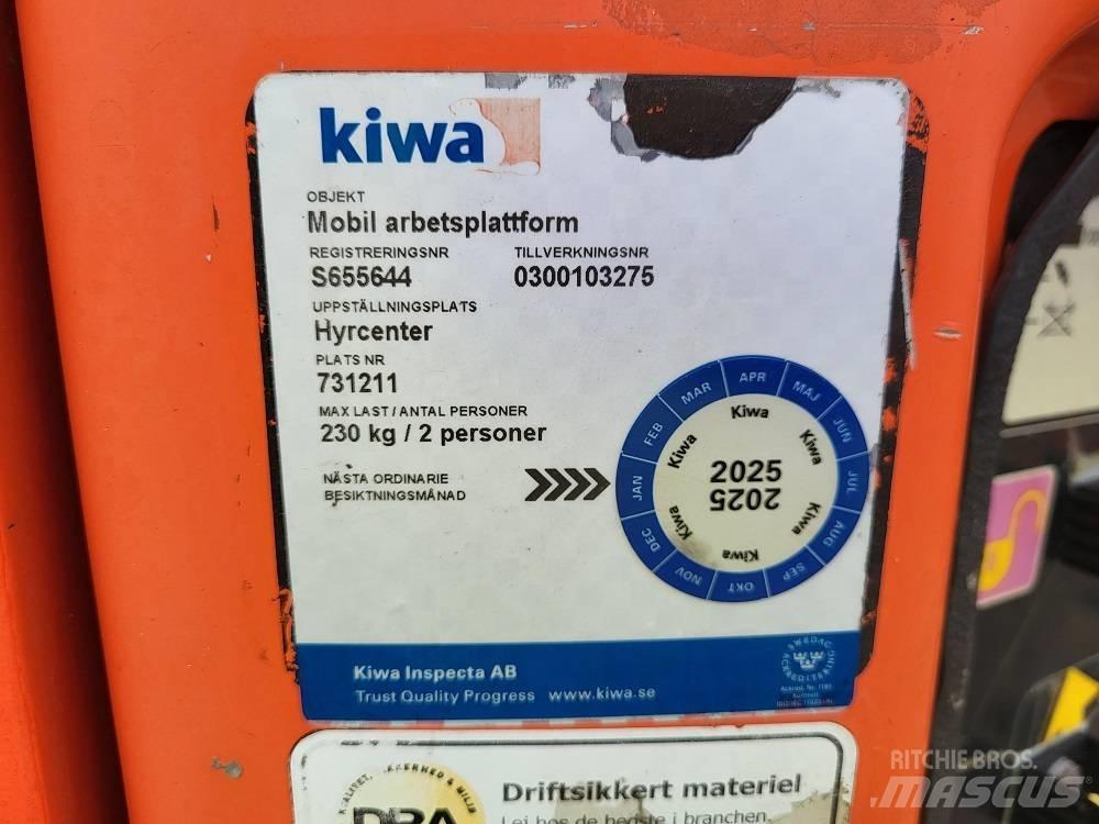 JLG E 300 AJP Iseliikuvad poomtõstukid