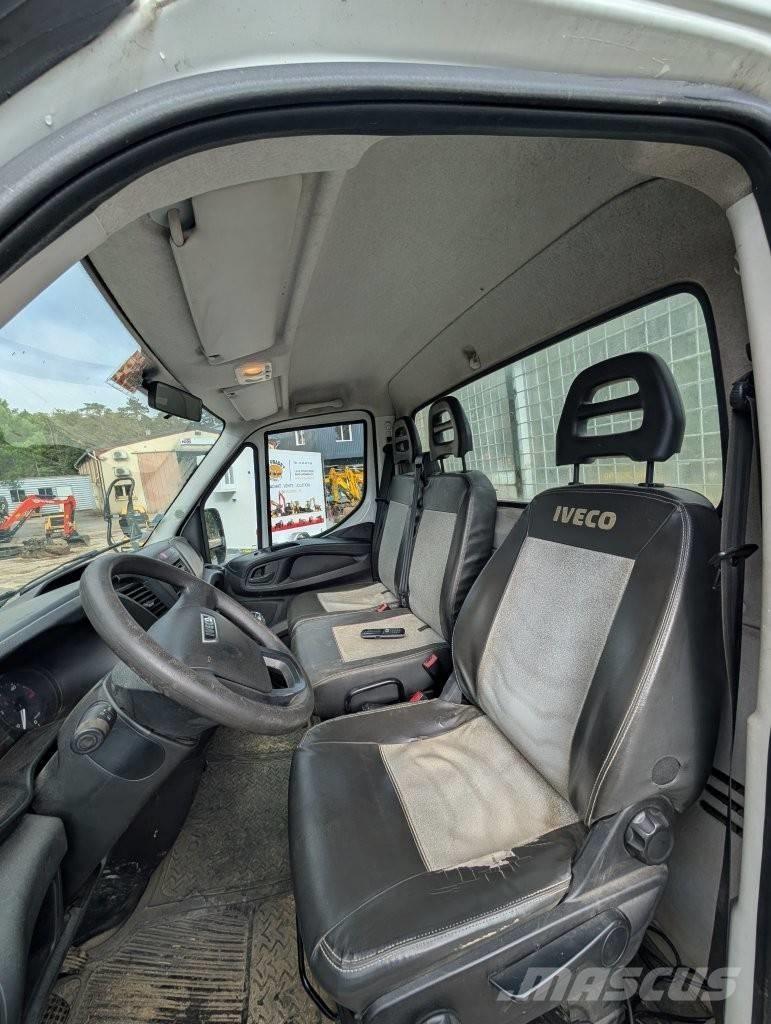 Iveco 35-12 Madelkaubikud