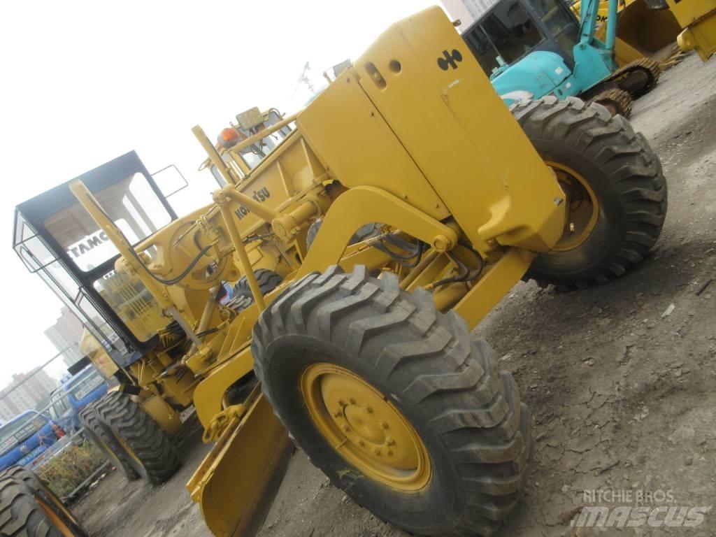 Komatsu GDD 623 Greiderid
