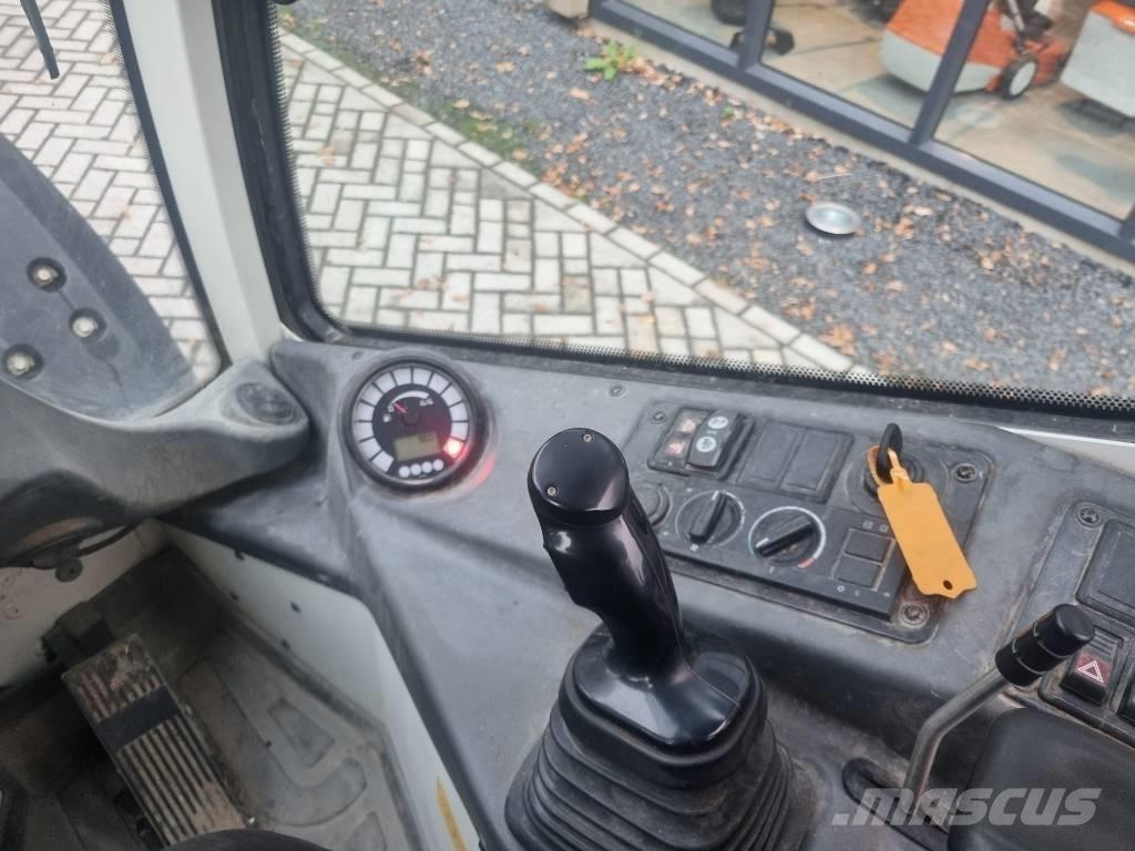 Liebherr l506c Rataslaadurid