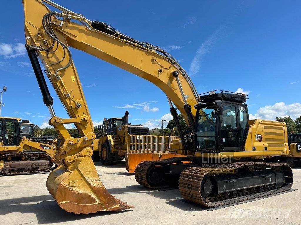 CAT 340 Roomikekskavaatorid