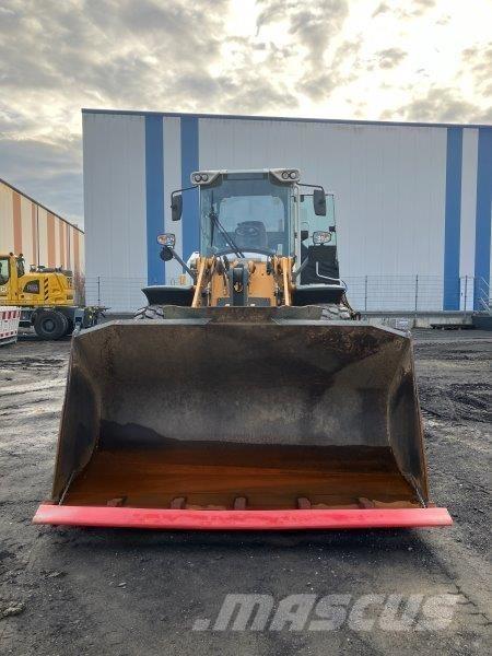 Liebherr L526 Rataslaadurid