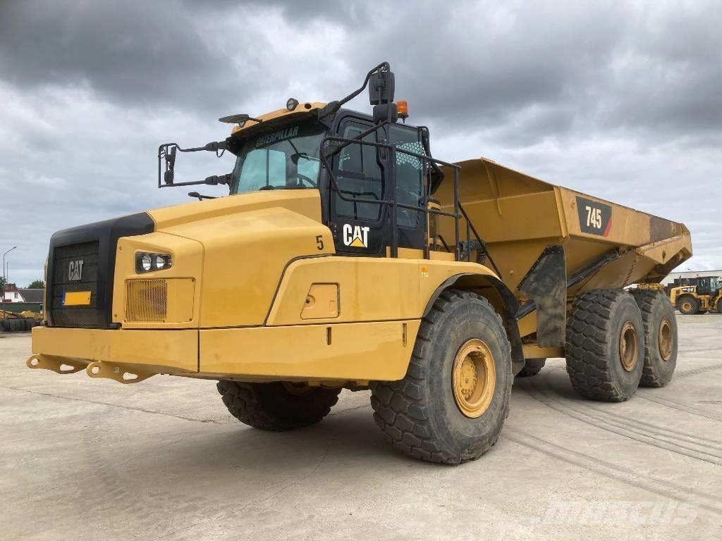 CAT 745 Liigendraamiga pinnaseveokid
