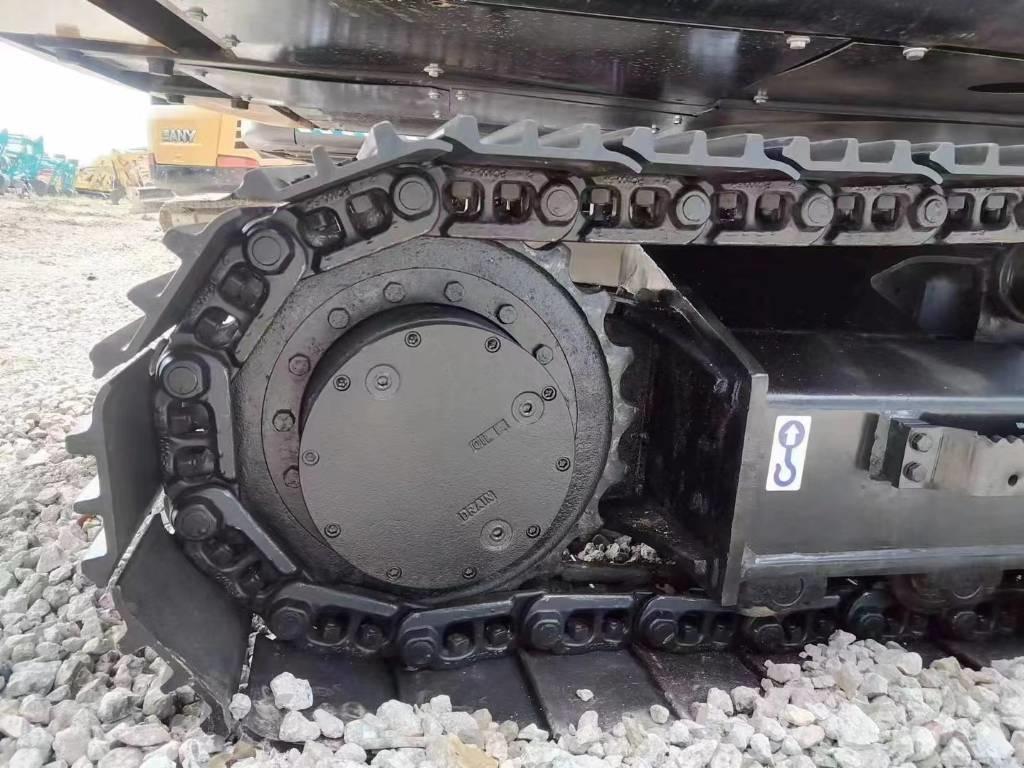 Sany SY135C Roomikekskavaatorid