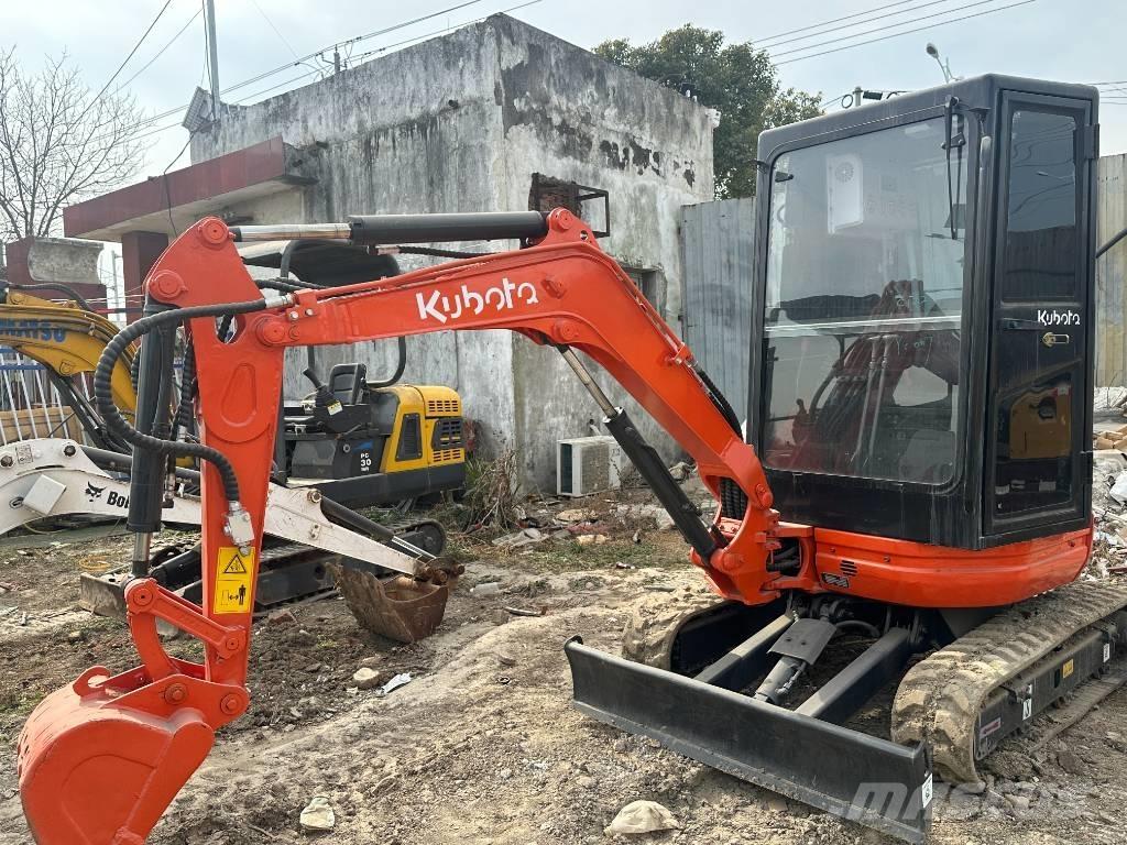 Kubota U 20 Roomikekskavaatorid