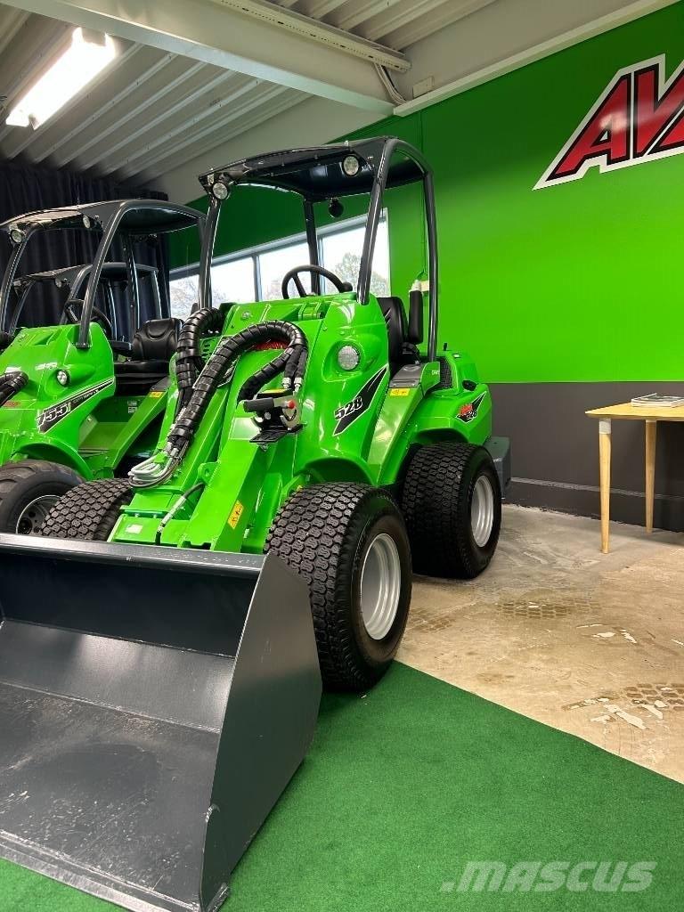 Avant 528 Kompaktlaadurid