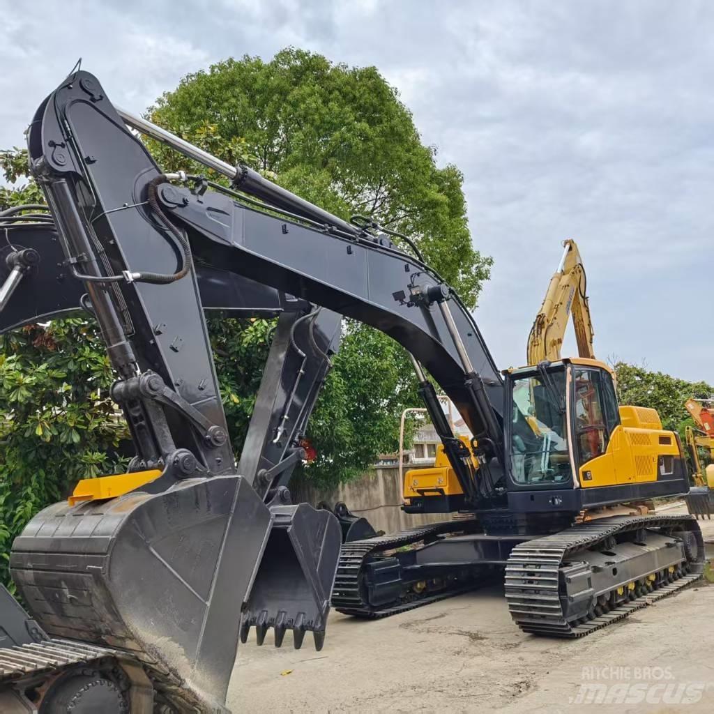 Volvo EC 380 Roomikekskavaatorid