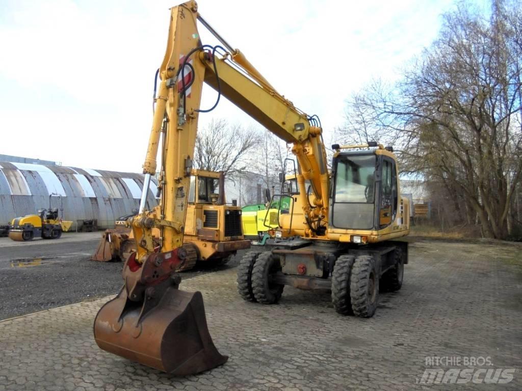 Komatsu PW 130ES-6K Ratasekskavaatorid