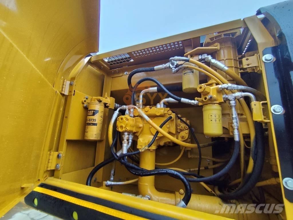 CAT 325 C Roomikekskavaatorid