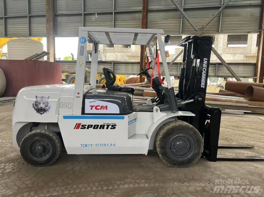 TCM FD50 Diiseltõstukid