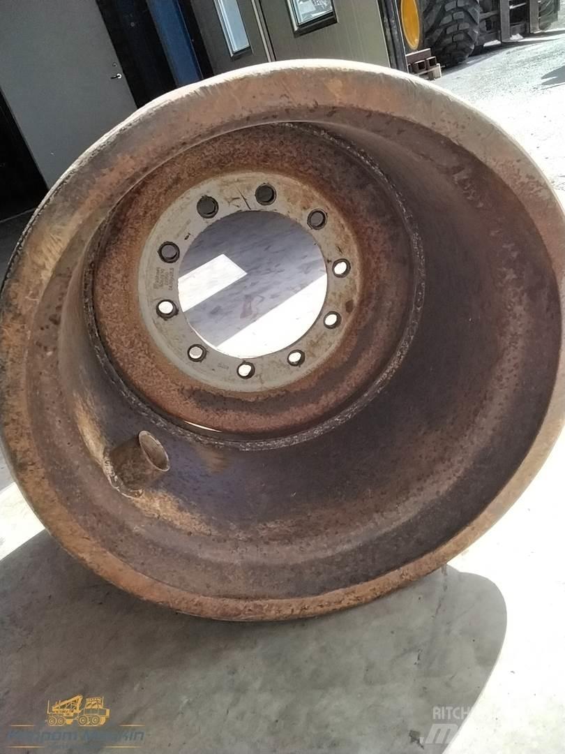 Valmet 890 24x26,5 Rehvid, rattad ja veljed