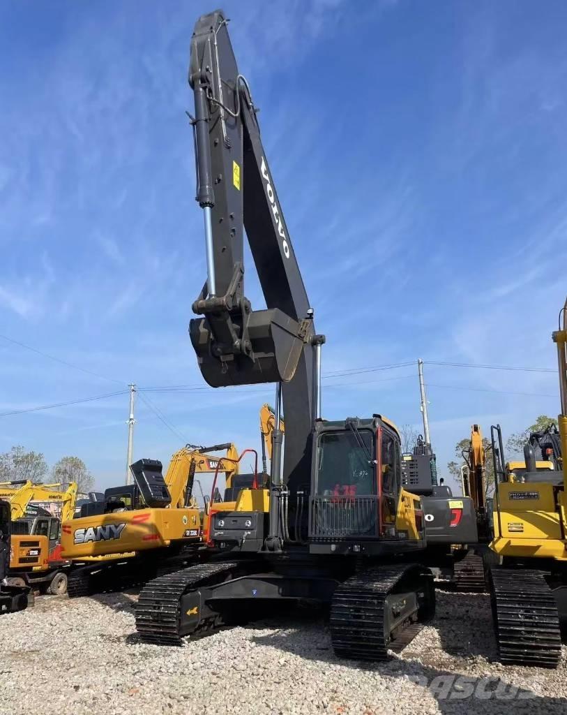 Volvo EC 240 Roomikekskavaatorid