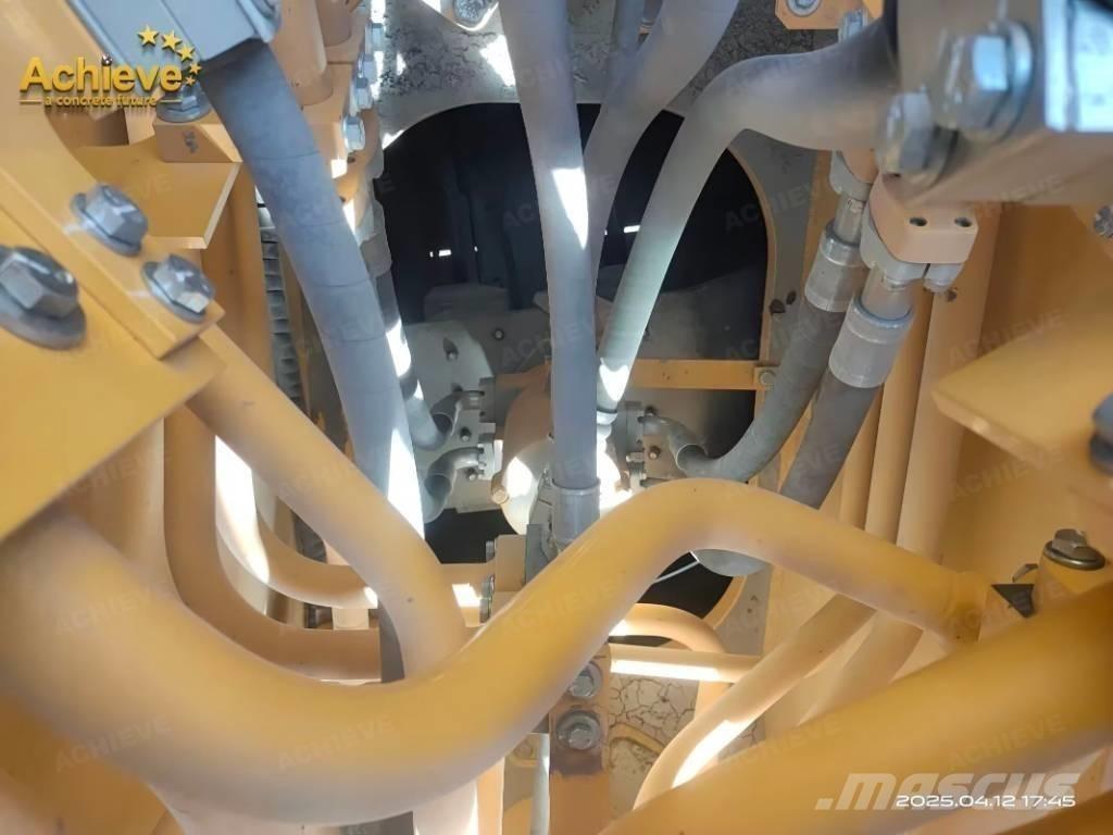 Komatsu PC 1250-11 Roomikekskavaatorid