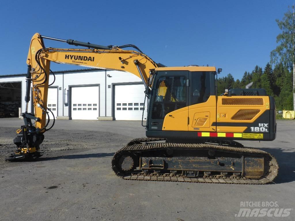 Hyundai HX180L Roomikekskavaatorid