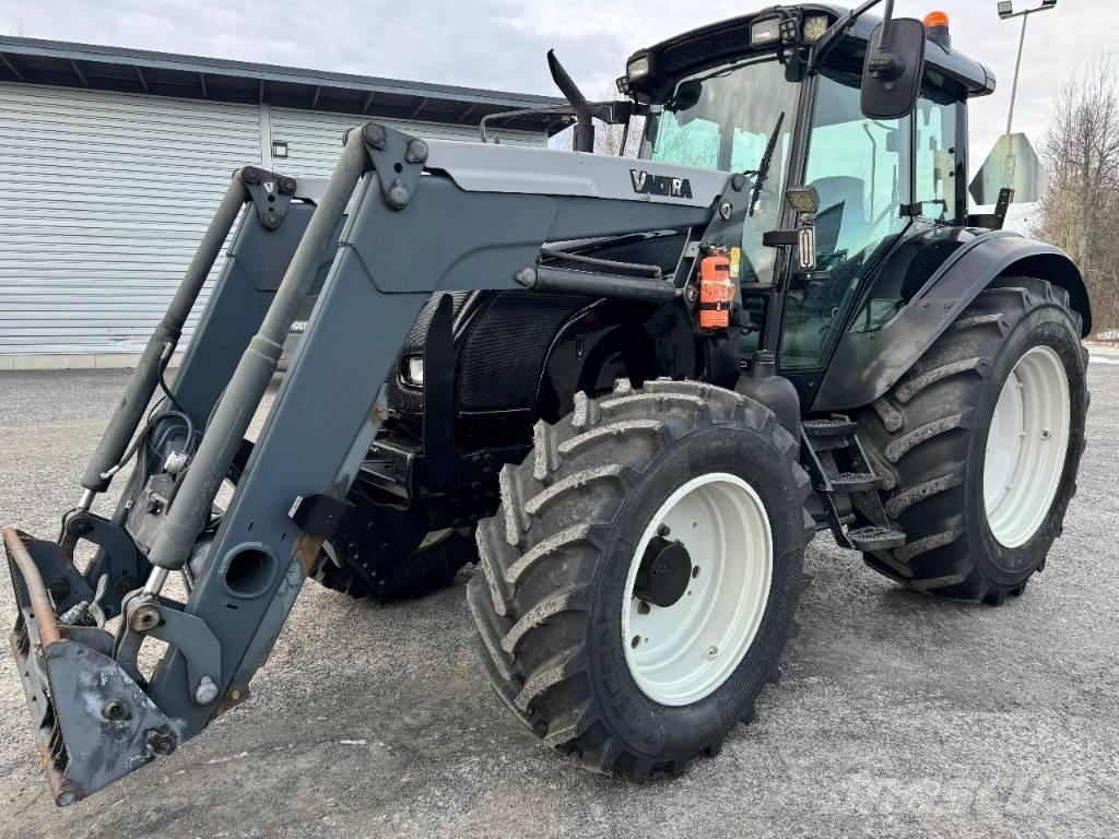 Valtra C 130 Traktorid
