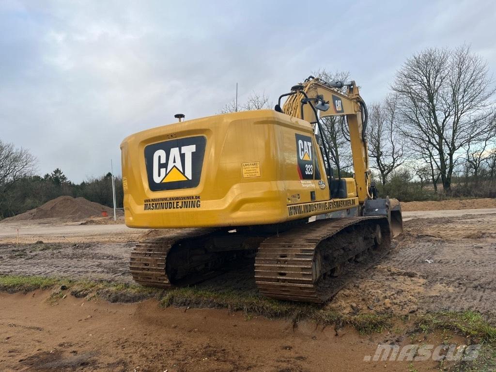 CAT 323 Nextgen Roomikekskavaatorid