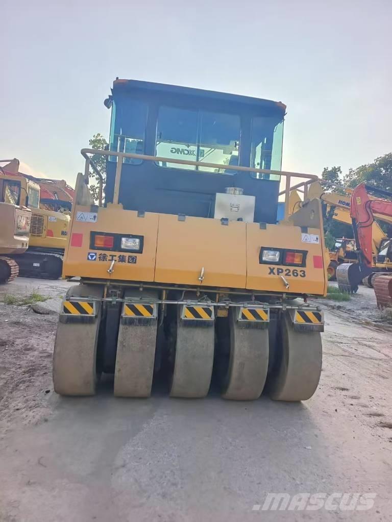 XCMG XP 263 Pneumorehvidega rullid