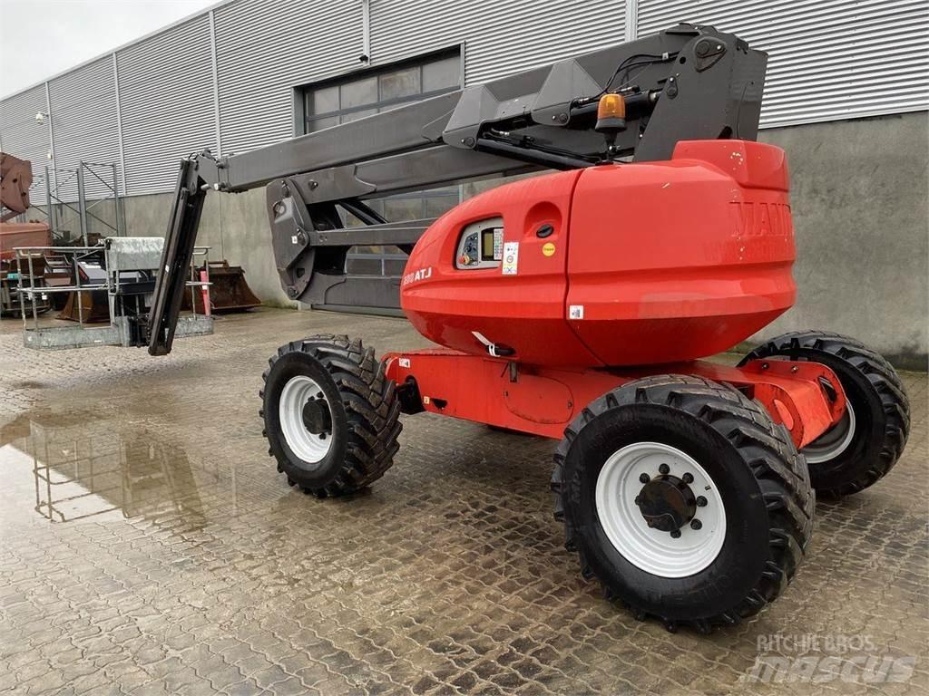 Manitou 200ATJ RC Iseliikuvad poomtõstukid