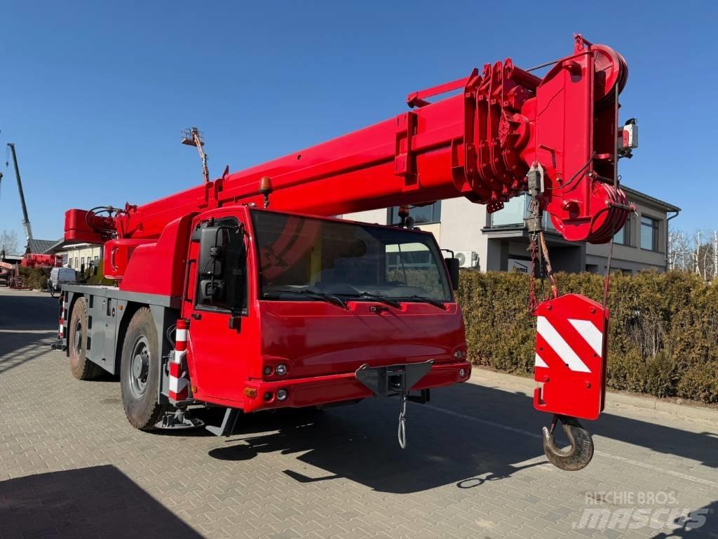 Terex Demag AC 35L Maastikutõstukid