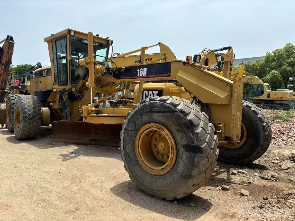 CAT 16 H Greiderid