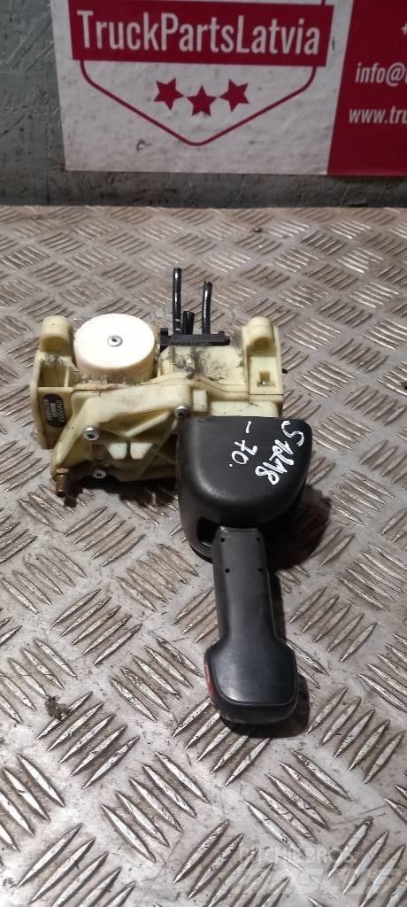 Scania R 440    1882115 Kabiinid