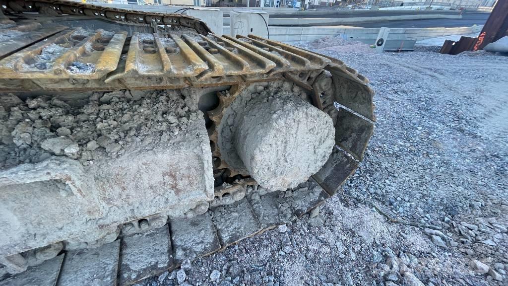 Volvo ECR235EL Roomikekskavaatorid