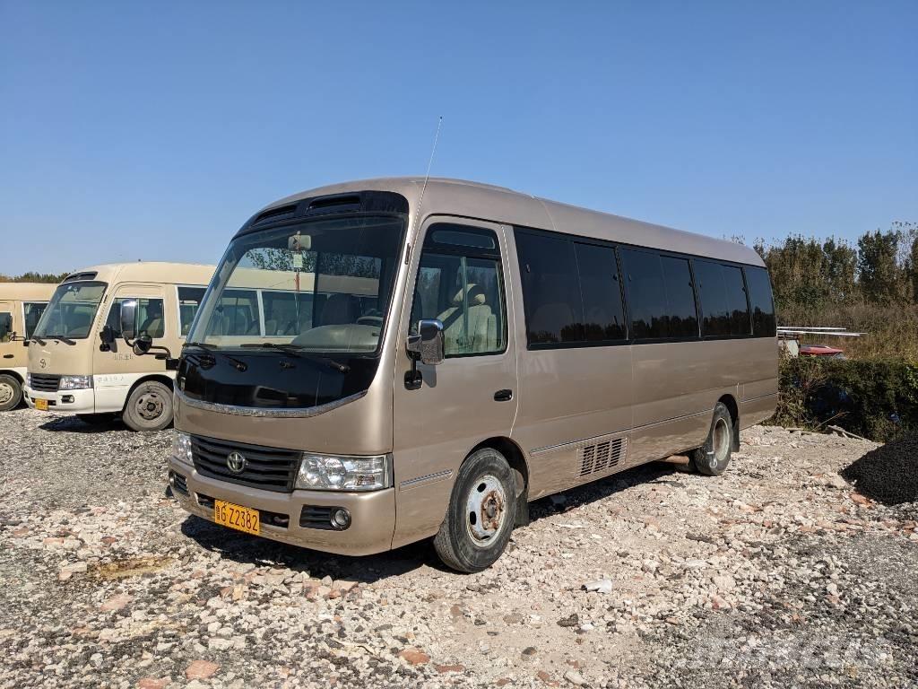 Toyota Coaster Bus Väikebussid