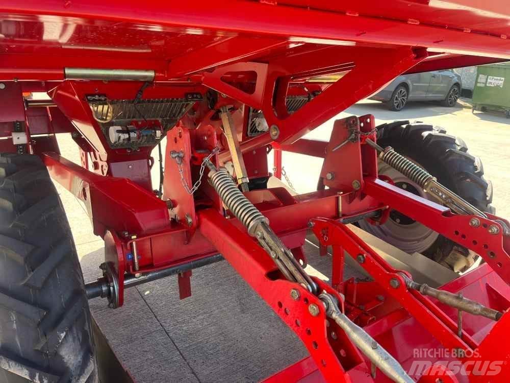 Grimme GL 32 B Kartulipanemismasinad