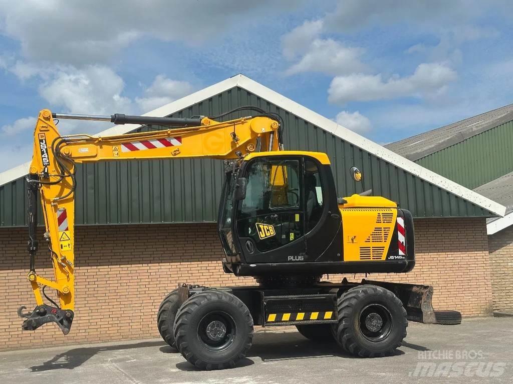 JCB JS145W Ratasekskavaatorid