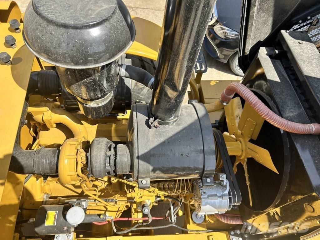 CAT 966 H Rataslaadurid