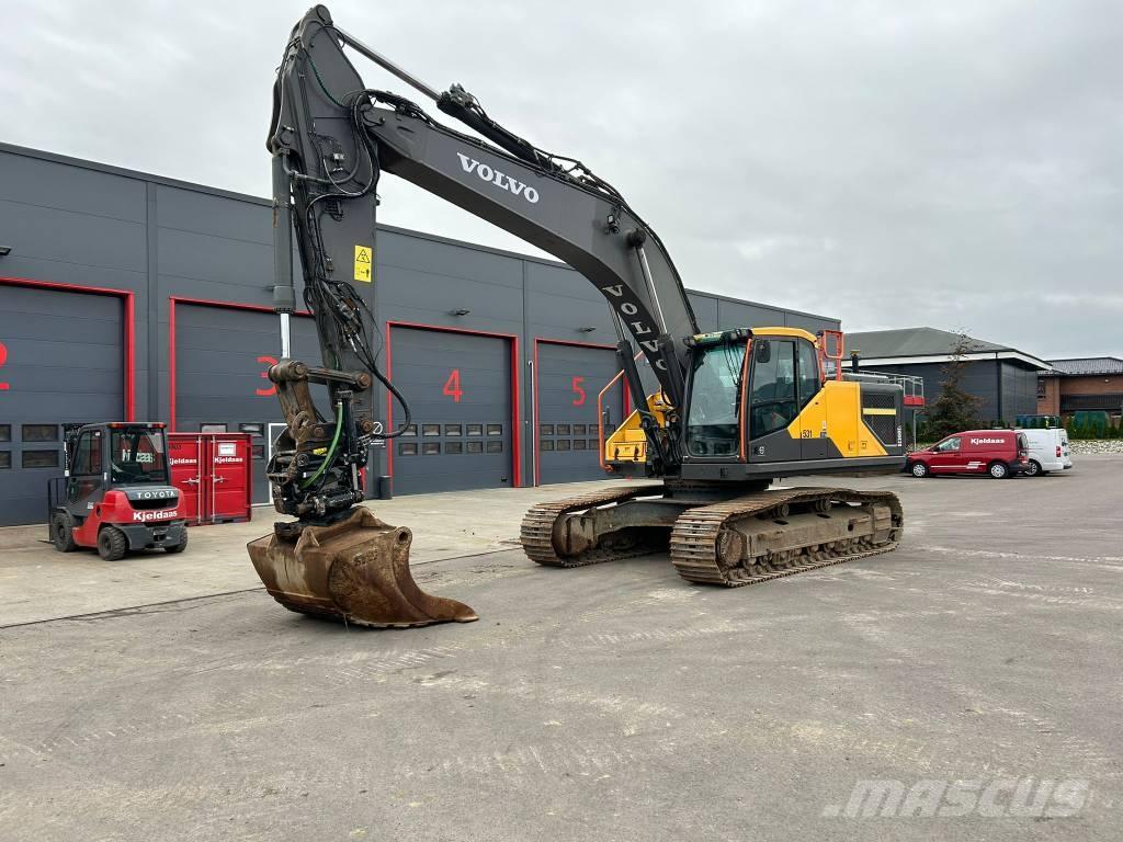 Volvo EC 300 EL Roomikekskavaatorid