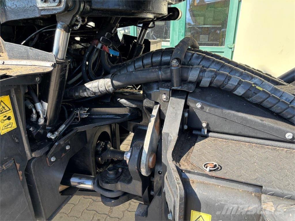 John Deere 1170 E Harvesterid