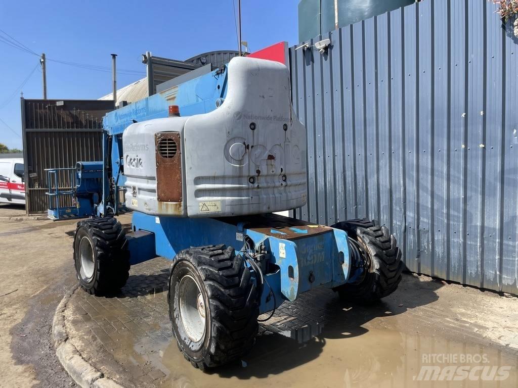 Genie Z 60/34 Iseliikuvad poomtõstukid