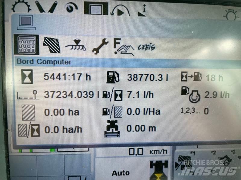 CLAAS ARION 550 Traktorid