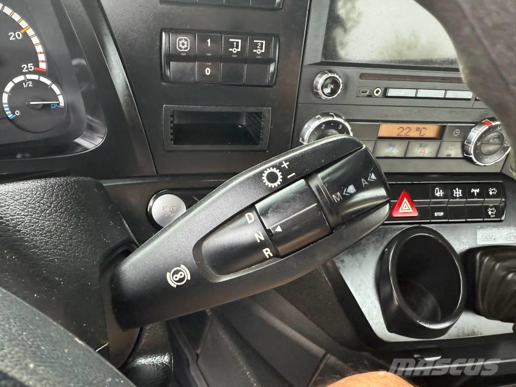 Mercedes-Benz 1851 Sadulveokid