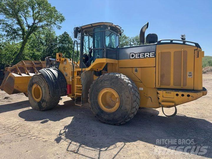 John Deere 824K-II Rataslaadurid
