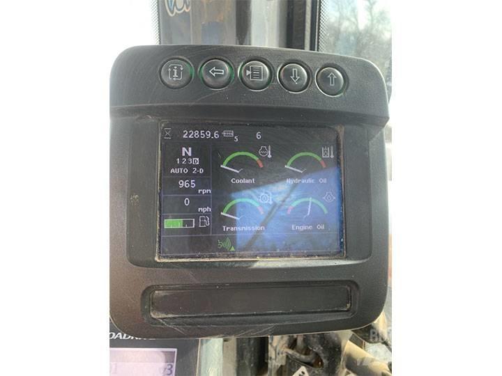 John Deere 824K-II Rataslaadurid