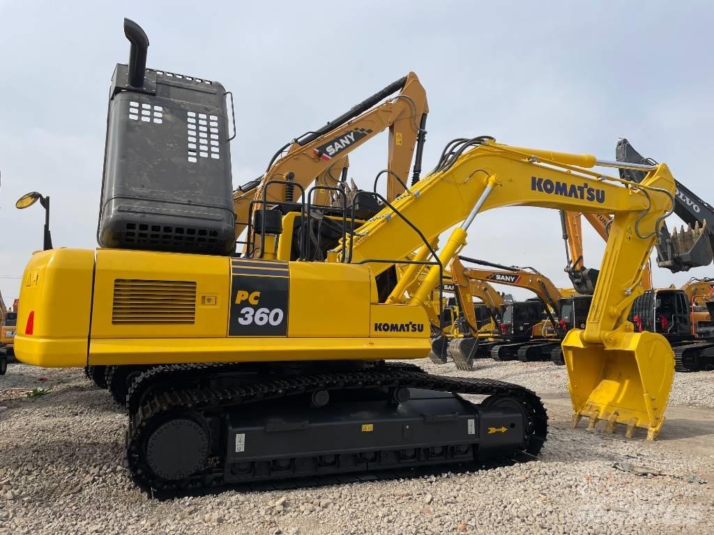 Komatsu PC 360 Roomikekskavaatorid