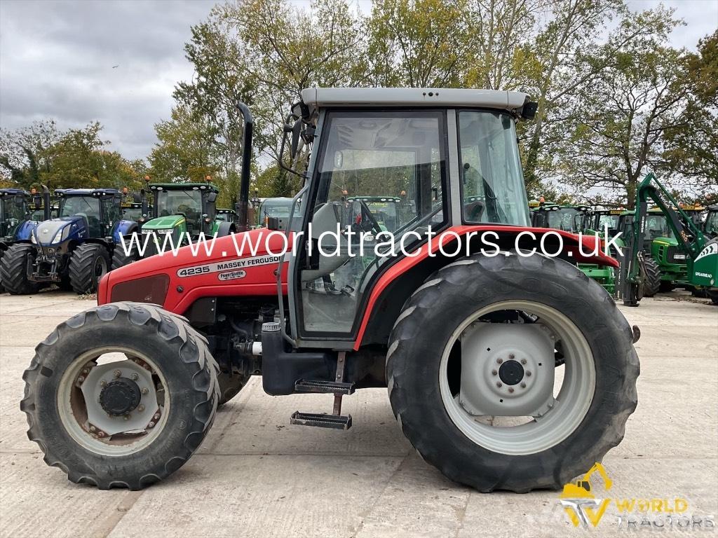 Massey Ferguson 4235 Traktorid