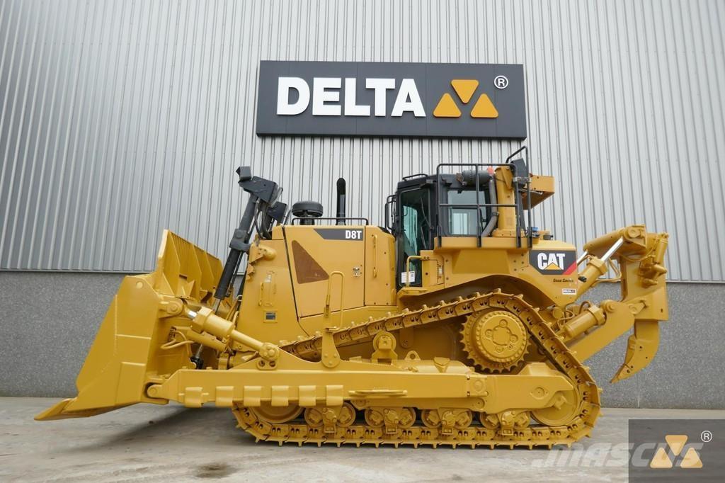 CAT D8T Buldooserid