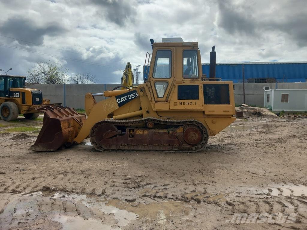 CAT 953 Roomiklaadurid