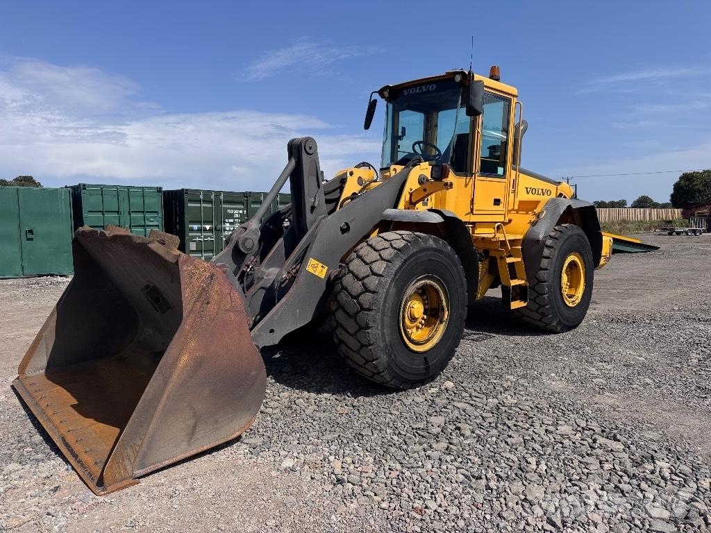 Volvo L 120 E Rataslaadurid