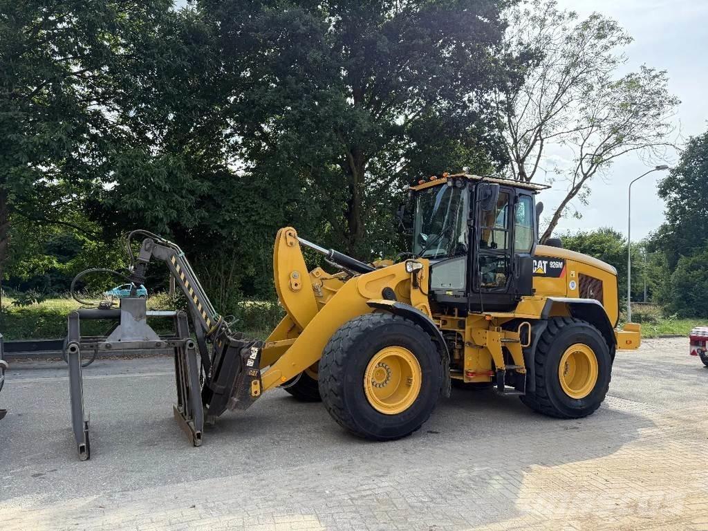 CAT 926M 4 Buckets Rataslaadurid