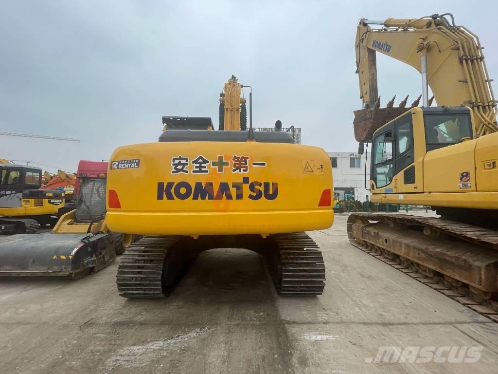 Komatsu PC 200-8 Roomikekskavaatorid
