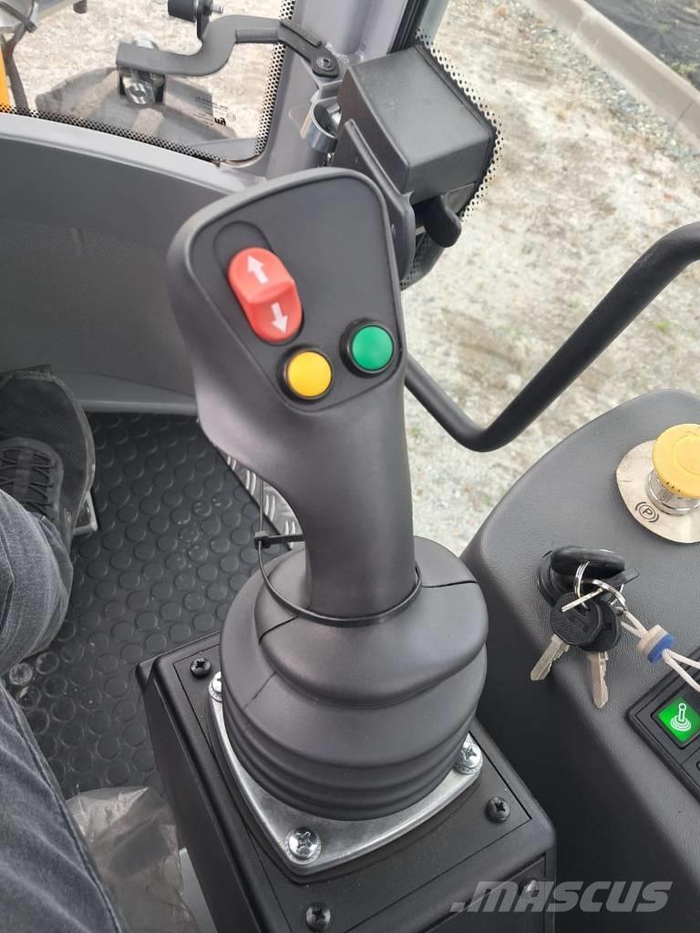 Paus SL 9075 Teleskoop rataslaadurid