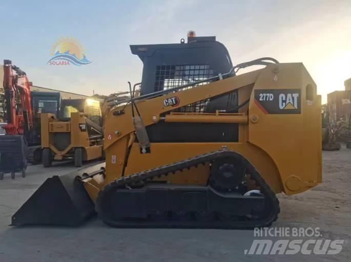 CAT 277D Kompaktlaadurid