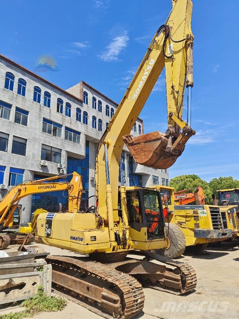 Komatsu PC 240 LC-7 Roomikekskavaatorid