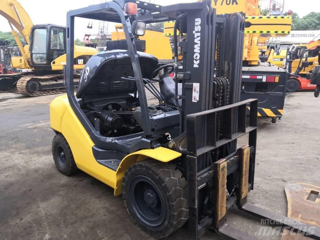 Komatsu 30 Diiseltõstukid