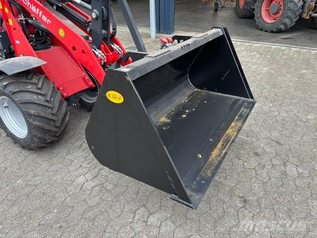 Schäffer 2630 Väikelaadurid